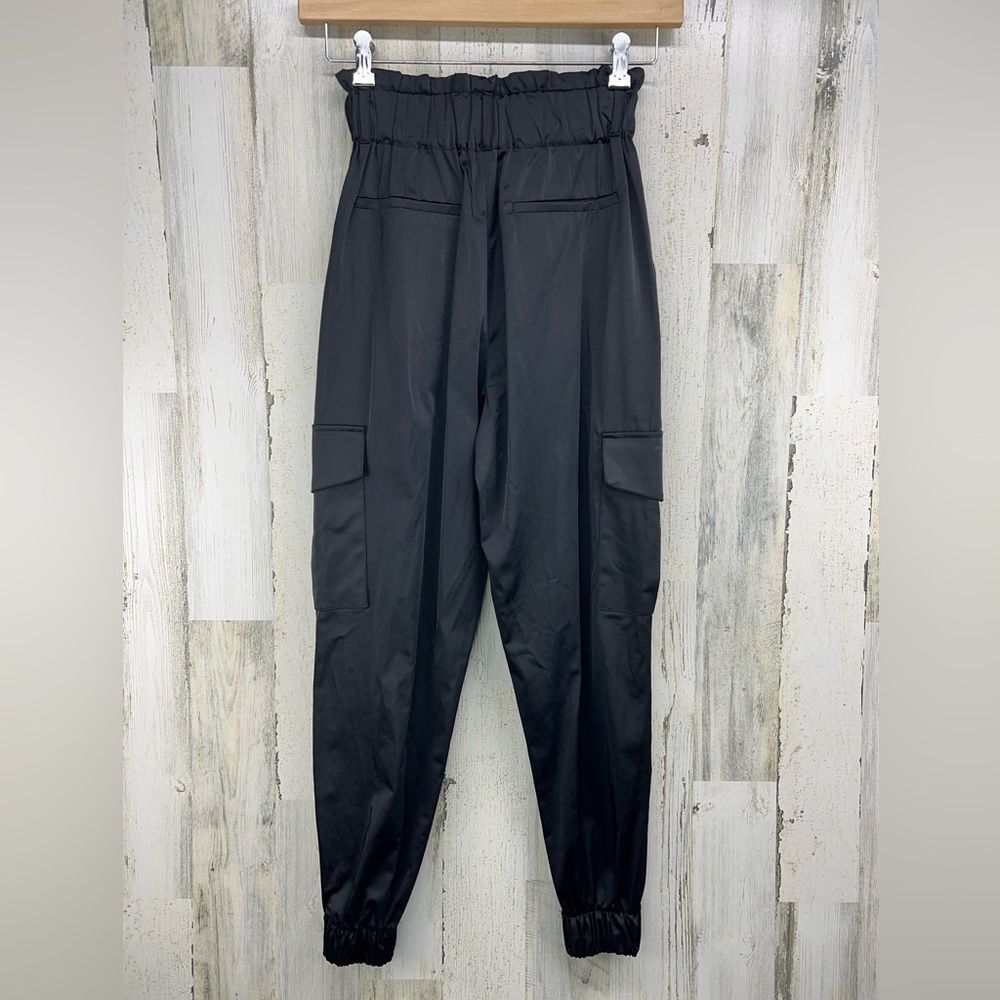 Zara Cargo Satin Pants with Elasticized Paper Bag Waist and Ankles Womens XS - Picture 4 of 9